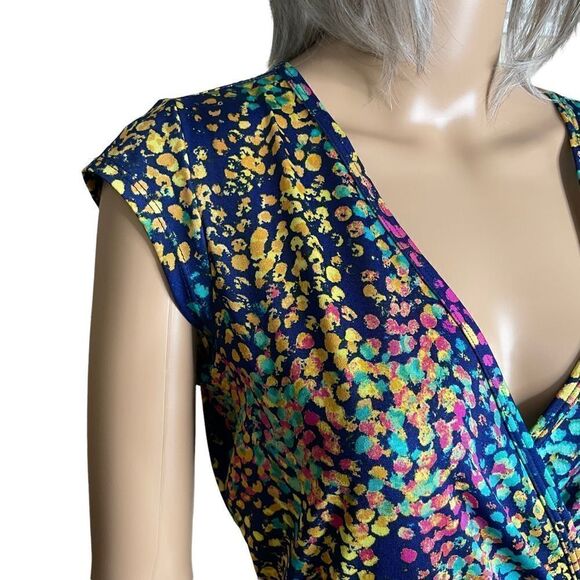 Bebop Wrap Look Dress In A Vibrant Print Sleeveless Size L - Picture 13 of 16
